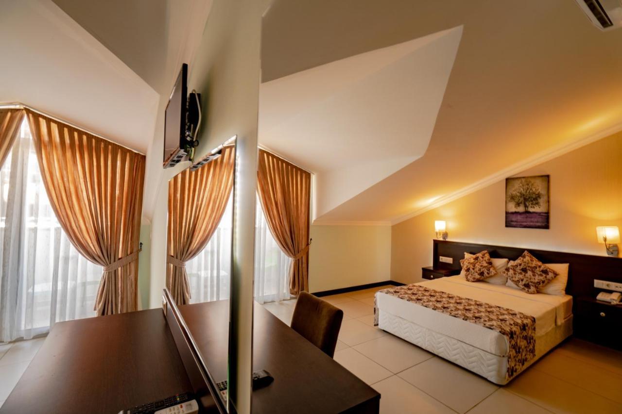 Sunshine Holiday Resort โอลลุนเดนิซ ภายนอก รูปภาพ