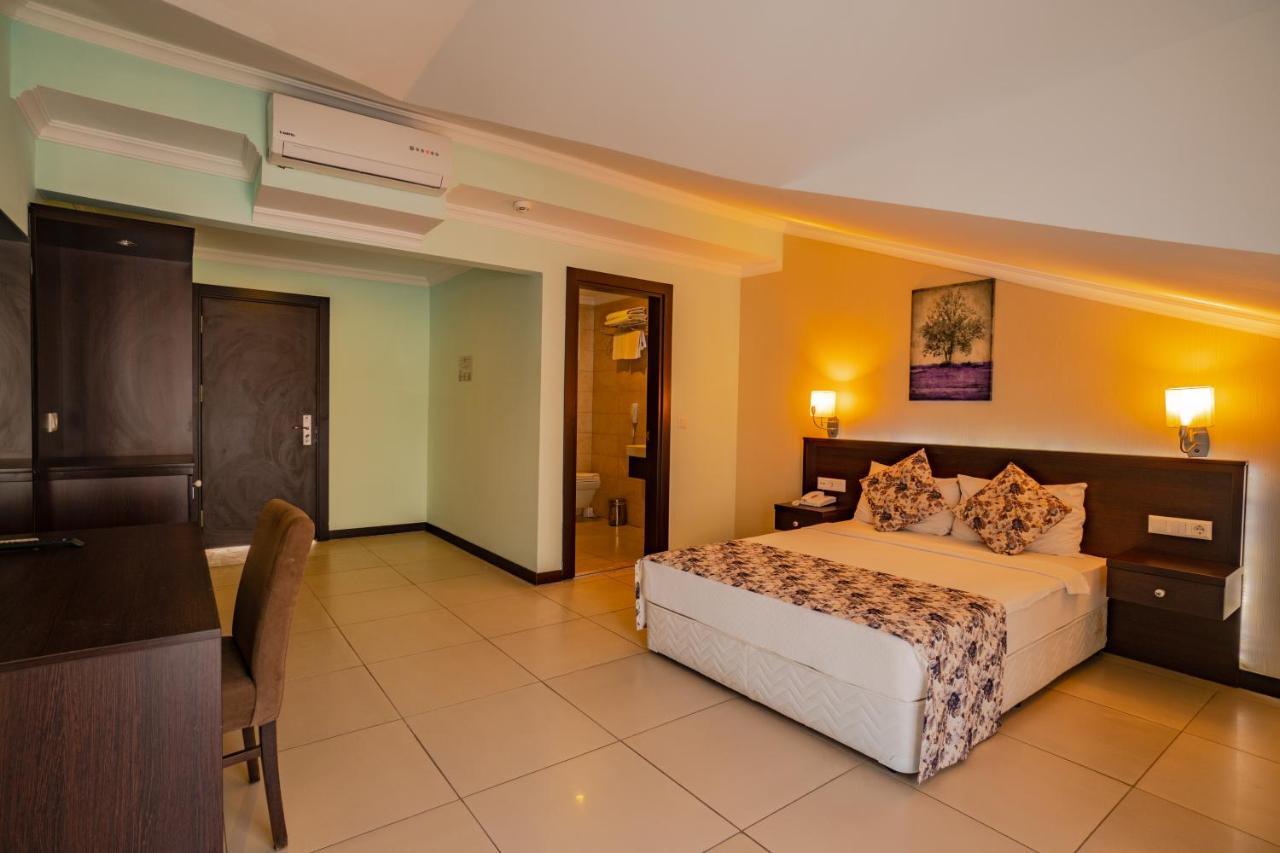 Sunshine Holiday Resort โอลลุนเดนิซ ภายนอก รูปภาพ