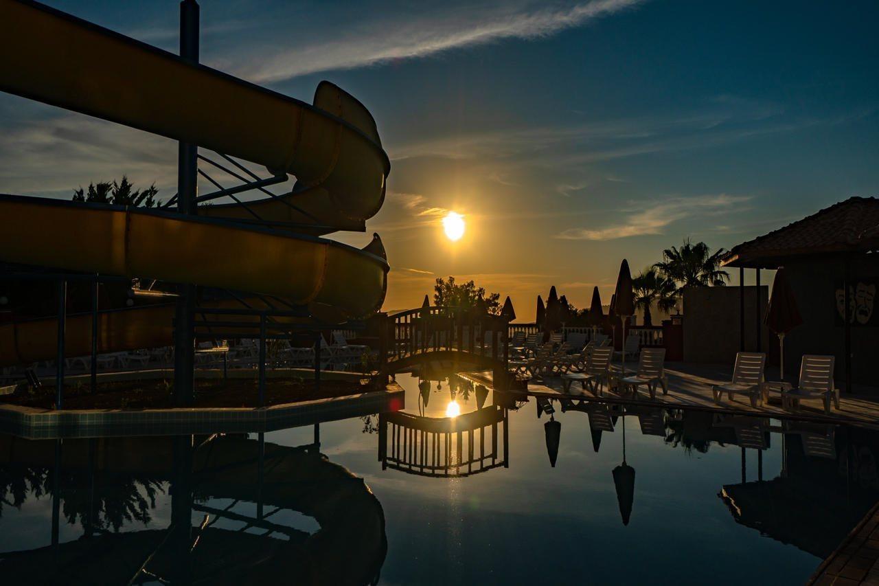Sunshine Holiday Resort โอลลุนเดนิซ ภายนอก รูปภาพ